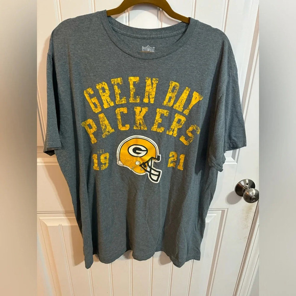 Green Bay Packers Football Vintage Look Tee - Picture 2 of 7